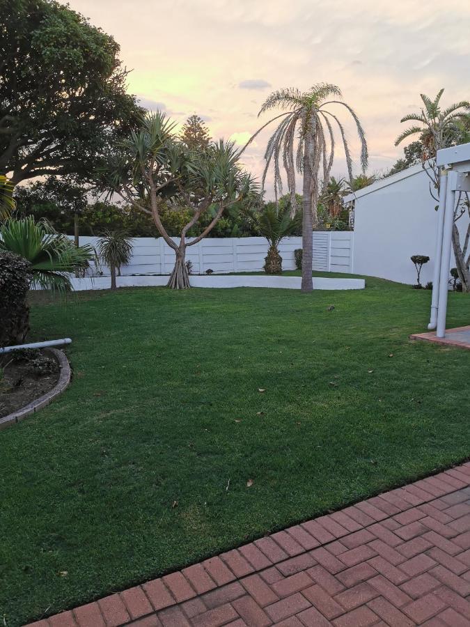 Ballina Ga-El Guesthouse Port Elizabeth Exterior photo